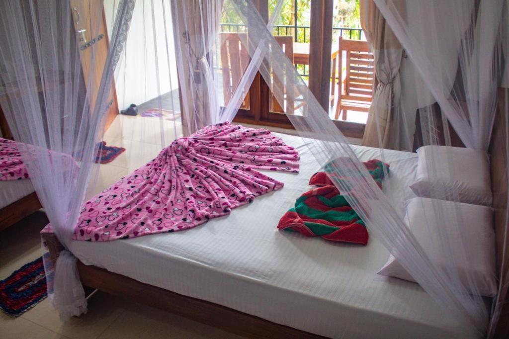 Amado Homestay Ella Buitenkant foto